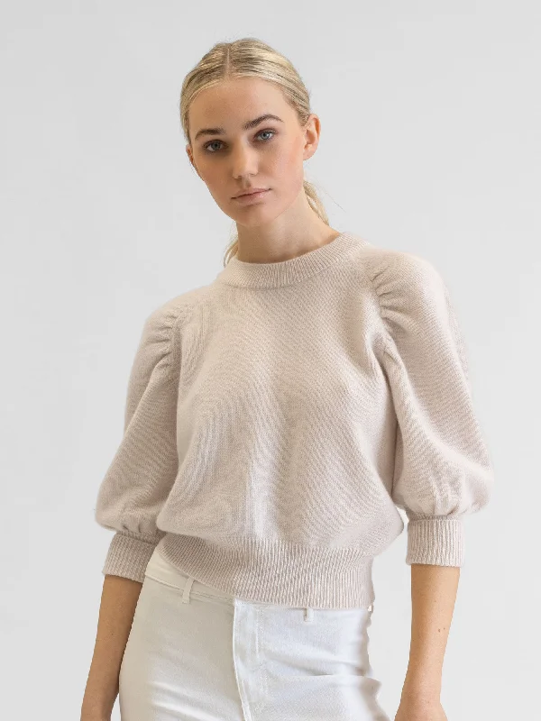 Cashmere sweater  "Aurora" - pearl