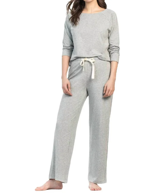 Long Sleeve Top And Pant Set In Heather Gray