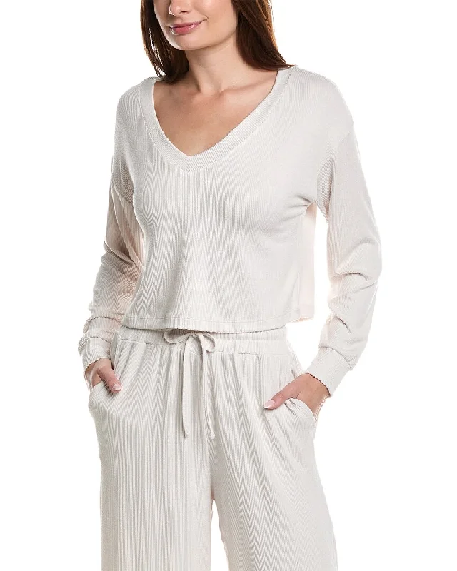 Rachel Parcell Ribbed V-Neck Pull Over